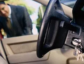 Security Locksmith Services Cleveland, OH 216-654-9514 - 19-Locked-keys-in-car